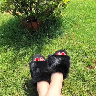 Adela Popescu feet photo 4