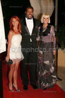Adela Popescu feet photo 3