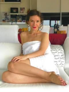 Adela Popescu feet photo 15