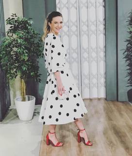 Adela Popescu feet photo 11
