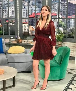 Adela Popescu feet photo 8
