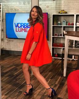 Adela Popescu feet photo 3