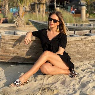 Adela Popescu feet photo 6