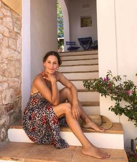 Adela Úcar feet photo 2