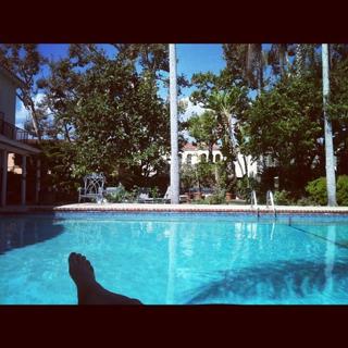 Adelaide Kane feet photo thumbnail