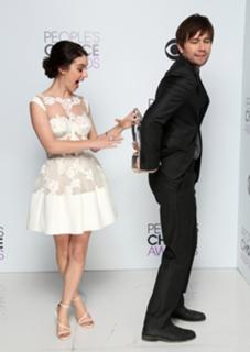 Adelaide Kane feet photo thumbnail