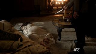 Adelaide Kane feet photo thumbnail