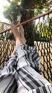 Adelaide Kane feet photo thumbnail