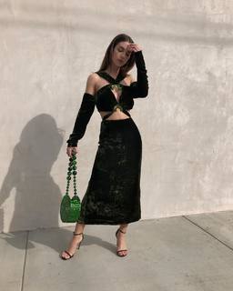 Adelaide Kane feet photo thumbnail
