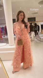 Adelaide Kane feet photo thumbnail