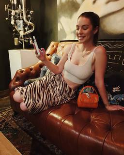 Adelaide Kane feet photo thumbnail