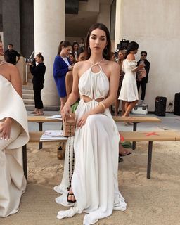 Adelaide Kane feet photo thumbnail