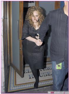 Adele feet photo thumbnail