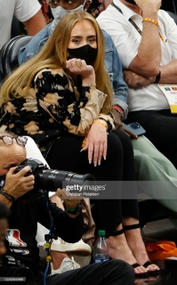 Adele feet photo thumbnail