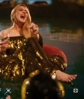 Adele feet photo thumbnail