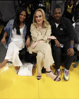 Adele feet photo thumbnail