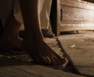Adele Haenel feet photo 10
