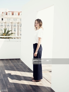 Adele Haenel feet photo 6