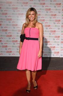 Adele Silva feet photo thumbnail