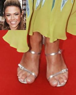 Adele Silva feet photo thumbnail