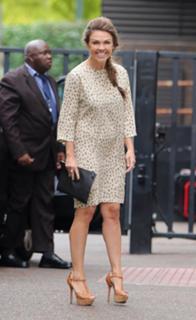 Adele Silva feet photo thumbnail