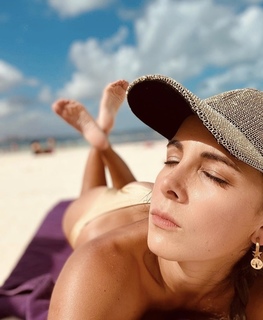 Adianez Hernández feet photo 4