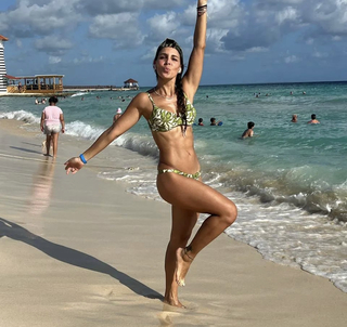 Adianez Hernández feet photo 10