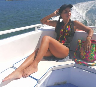 Adianez Hernández feet photo 1