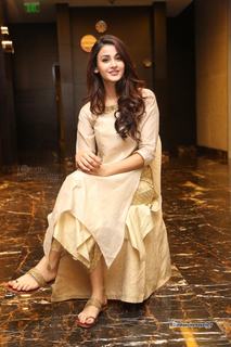 Aditi Arya feet photo 1
