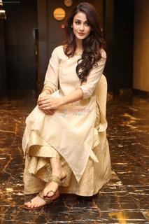 Aditi Arya feet photo 2