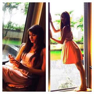 Aditi Arya feet photo 11