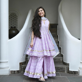 Aditi Bhatia feet photo 19