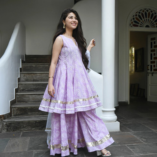 Aditi Bhatia feet photo 17