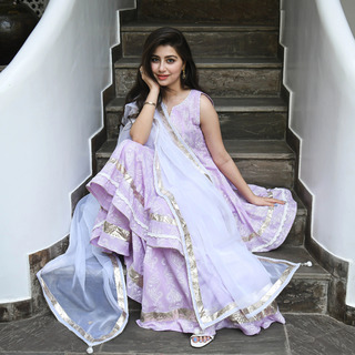 Aditi Bhatia feet photo 16