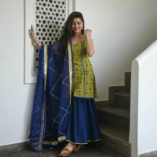 Aditi Bhatia feet photo 15