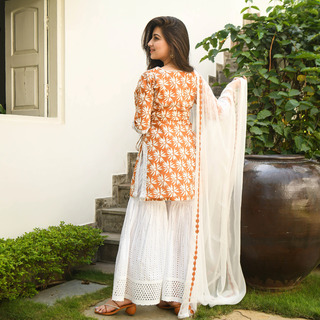 Aditi Bhatia feet photo 6