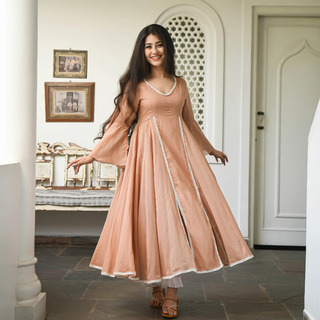 Aditi Bhatia feet photo 12