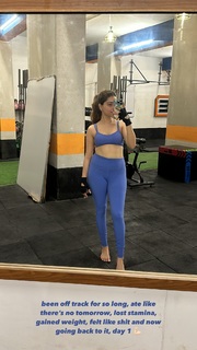Aditi Bhatia feet photo 15