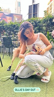Aditi Bhatia feet photo 1