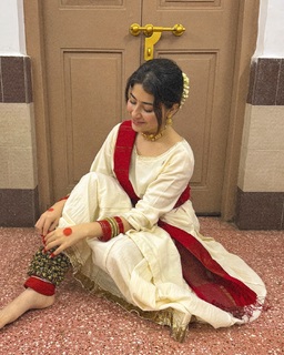 Aditi Bhatia feet photo 19
