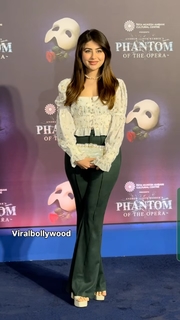 Aditi Bhatia feet photo 12
