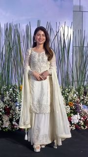 Aditi Bhatia feet photo 13