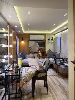 Aditi Bhatia feet photo 12