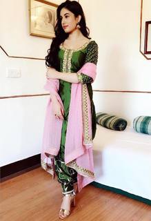 Aditi Budhathoki feet photo 4