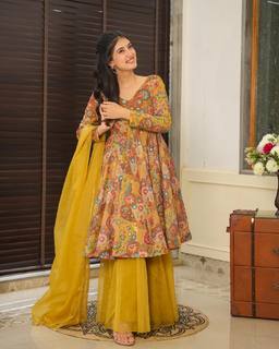 Aditi Budhathoki feet photo 8