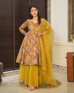 Aditi Budhathoki feet photo 7