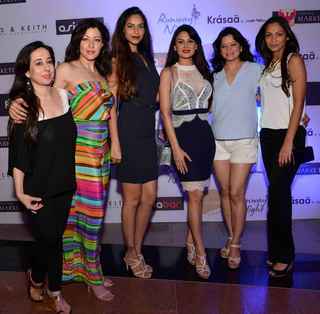 Aditi Govitrikar feet photo 14