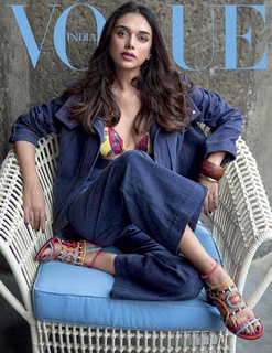 Aditi Rao Hydari feet photo thumbnail