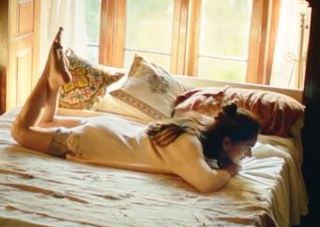 Aditi Rao Hydari feet photo thumbnail
