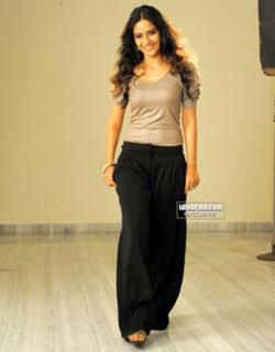 Aditi Sharma feet photo 8